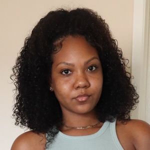 Gorgius Bouncy Shaggy Headband wig